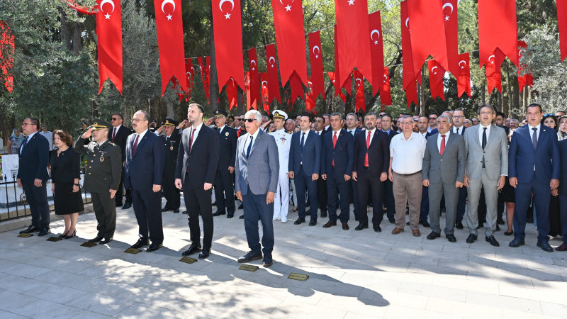 Aydın'da 15 Temmuz Demokrasi ve Milli Birlik Günü Dualarla Anıldı.