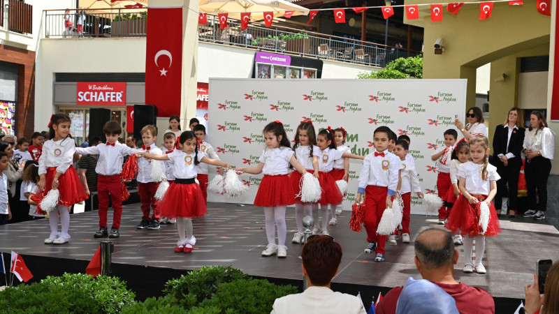 23 Nisan Aydın’da Törenlerle ve Renkli Etkinliklerle Kutlandı.