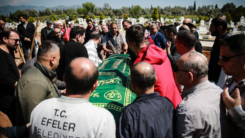 Hastane Personelimiz Çelik ve Eryılmaz’ı Son Yolculuklarına Uğurladık.