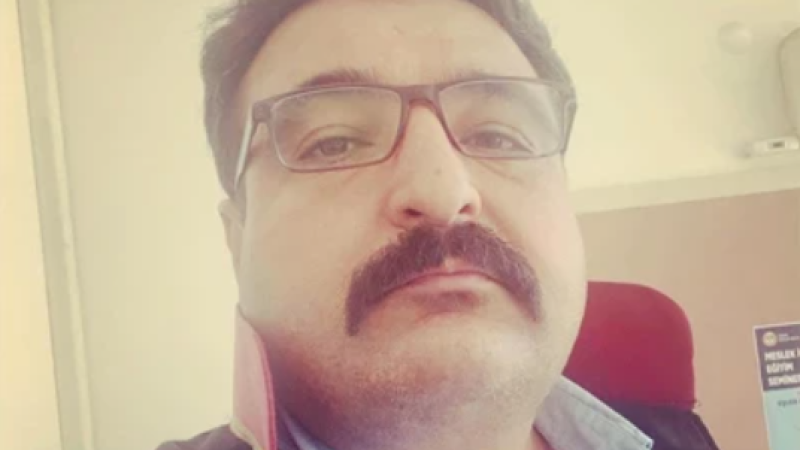 MHP Efeler Belediye Meclis Üyesi Avukat Savaş Akçöltekin Hayatını Kaybetti.