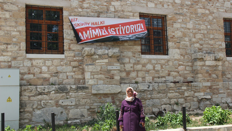 Tarihi Hisar Camii, Yapısal Sorunlar Nedeniyle Vakıflar Tarafından Kapatıldı.