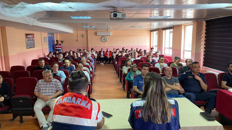 Aydın İl Jandarma Komutanlığı En İyi Narkotik Polisi Anne Projesi, Toplantısı Gerçekleştirildi.