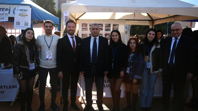 Öğrenci Toplulukları Tanıtım Günleri ve Yerli Malı Haftası Etkinliği Gerçekleşti.