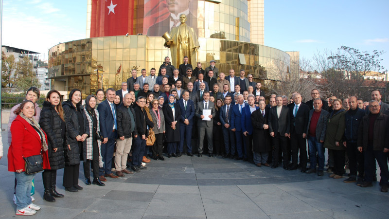 AK Parti Aydın Yeni İl Yönetimi Belli Oldu.