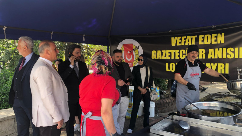 AGC Aydın'da Vefat Eden Meslektaşlarını Unutmadı.