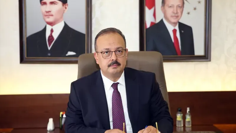 Aydın Valisi Yakup Canbolat, 19 Mayıs Gençlik ve Spor Bayramı Mesajı.