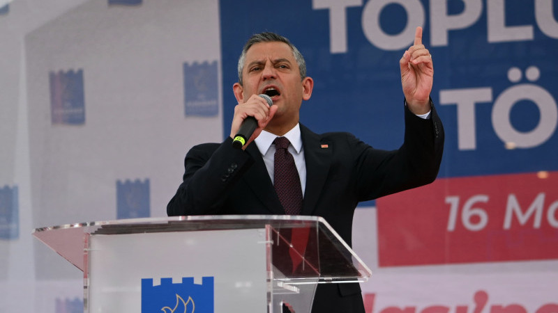 CHP Lideri Özel: Aydın'da Sosyal Belediyecilik Projeleri Tanıttı.