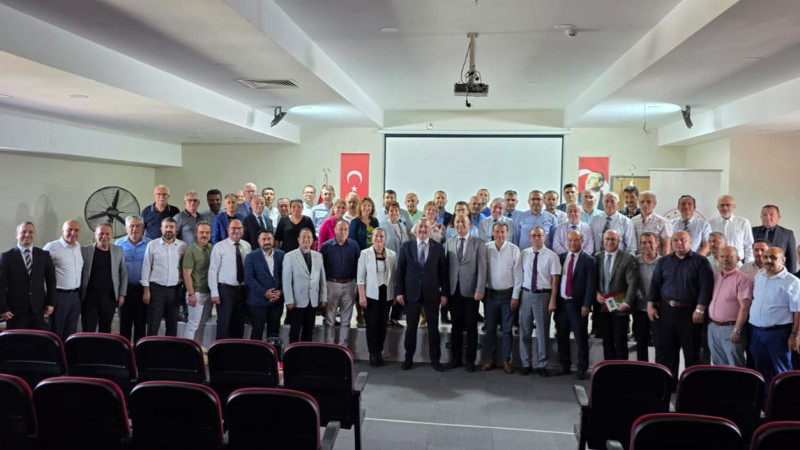 Efeler'de Eğitim Yöneticileri Okuyor, Projesi Final Yaptı.