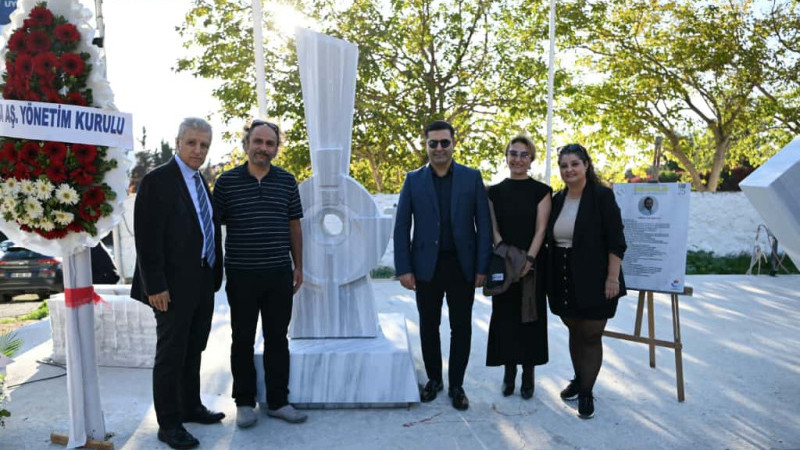 Kuşadası’nda 9 Ülkeden Heykeltıraşlar Mermerle Buluştu