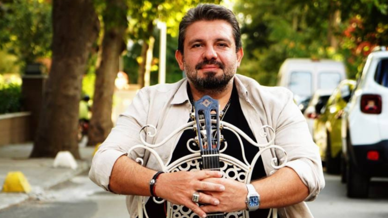 Mustafa Akay Almanya’da Sevenleriyle Buluşuyor