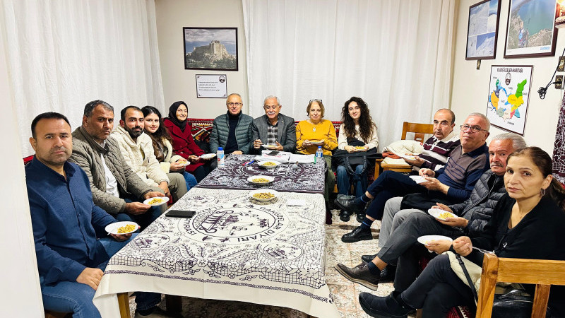 Elazığ’ın Kürsübaşı Geleneği Aydın’da Hedik Sofrasında Yaşatıldı