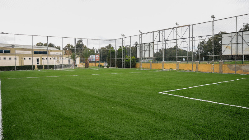 Efeler’de Atıl Haldeki Çeştepe Halı Saha Yenilenerek Hizmete Açıldı