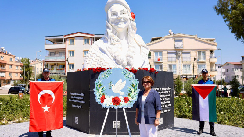 Didim’de Barış Şenliği Candan Erçetin’le Sona Erdi
