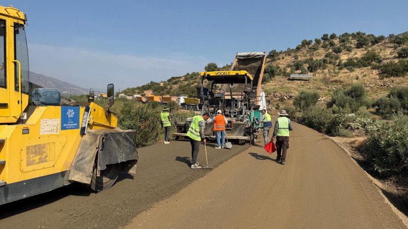 Aydın’da Yollar Baştan Aşağı Yenileniyor