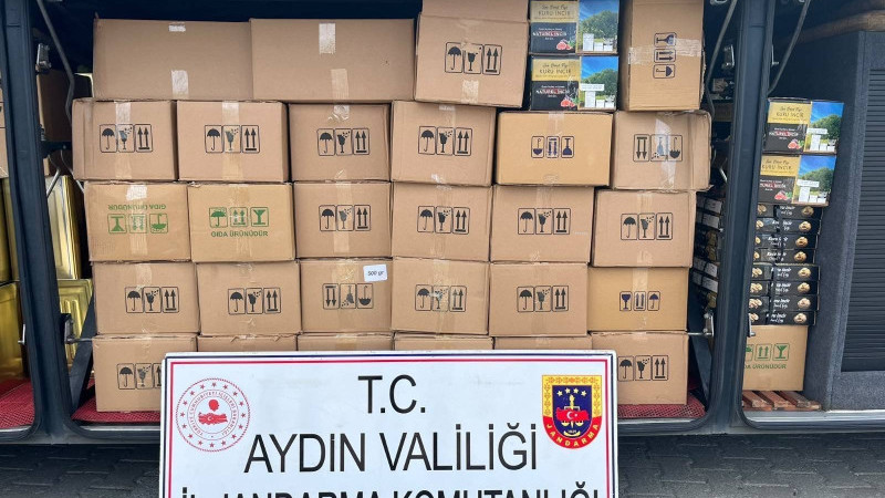 Köşk’te Otobüste 2,4 Milyon TL’lik Kaçak İncir Ele Geçirildi
